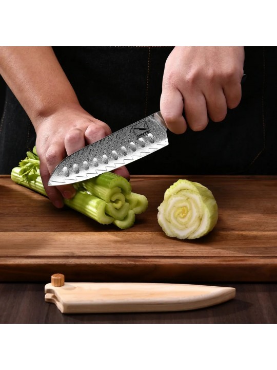 Hinye-Helix 5.5" Santoku